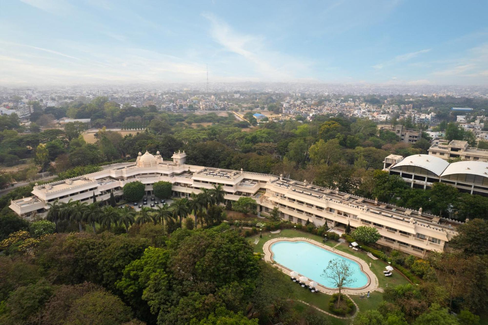 Gateway Aurangabad - Chhatrapati Sambhaji Nagar Exteriör bild